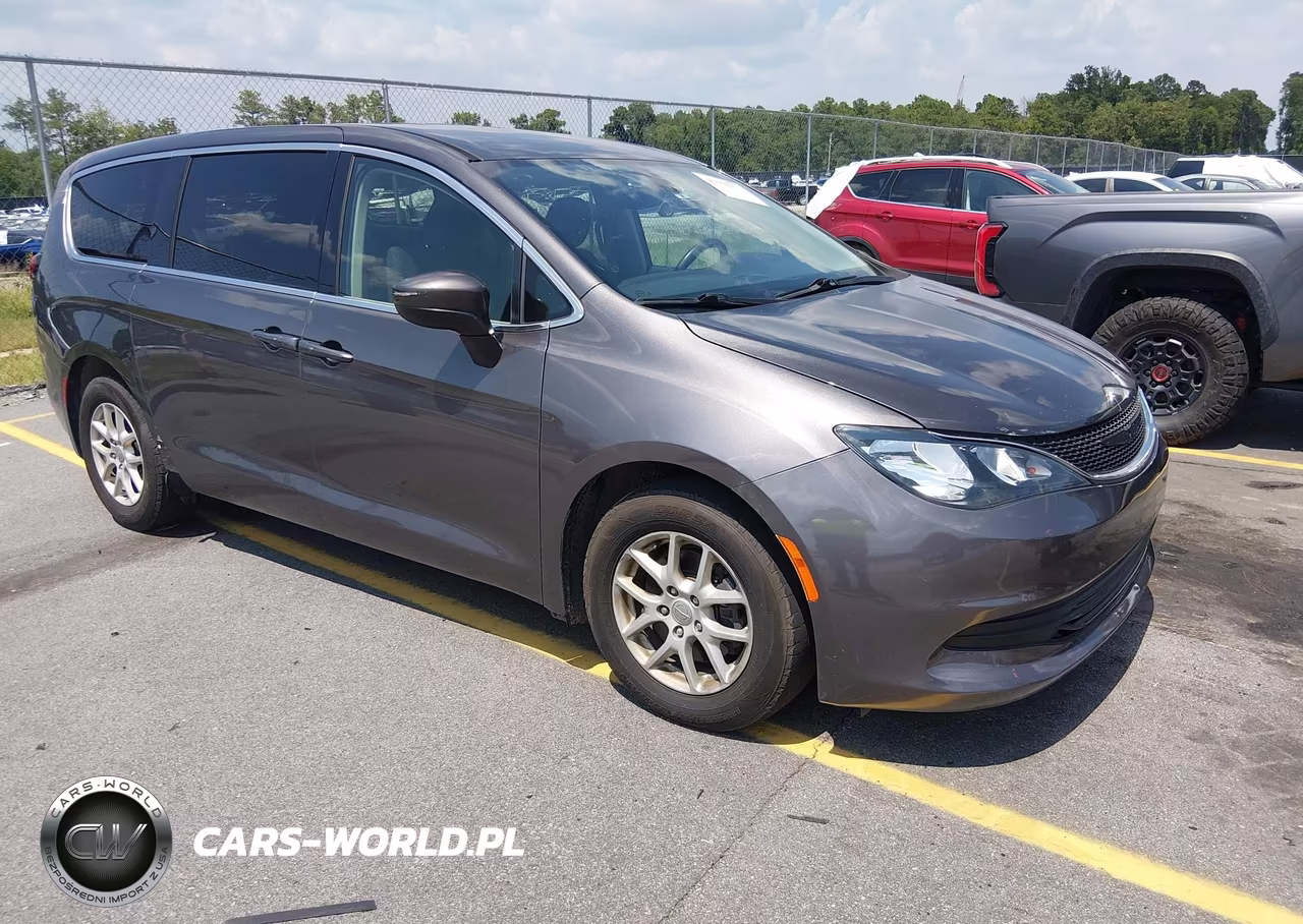 2017 Chrysler Pacifica Touring