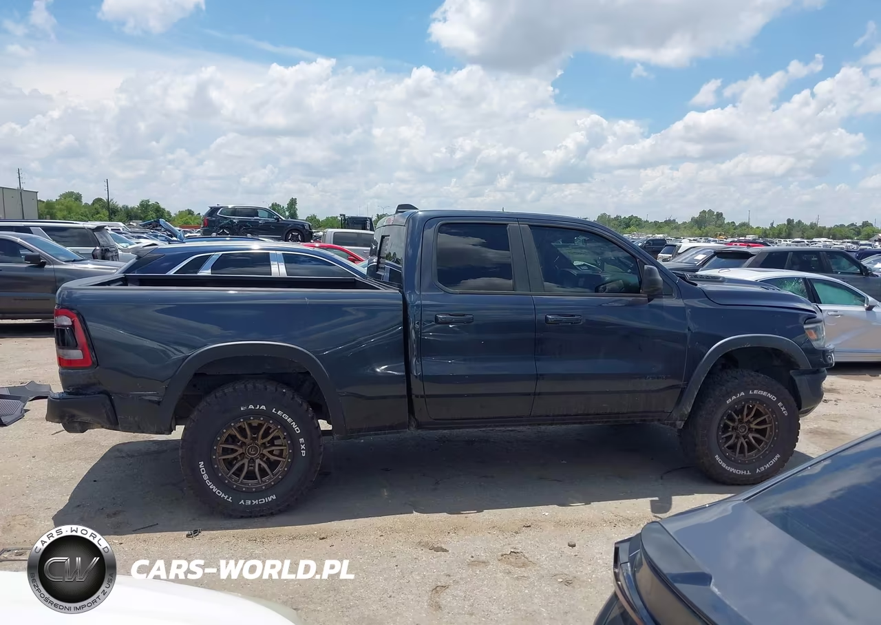 2019 Ram 1500 Rebel 4X4 6'4 Box VIN:1C6SRFET4KN841515 - 13