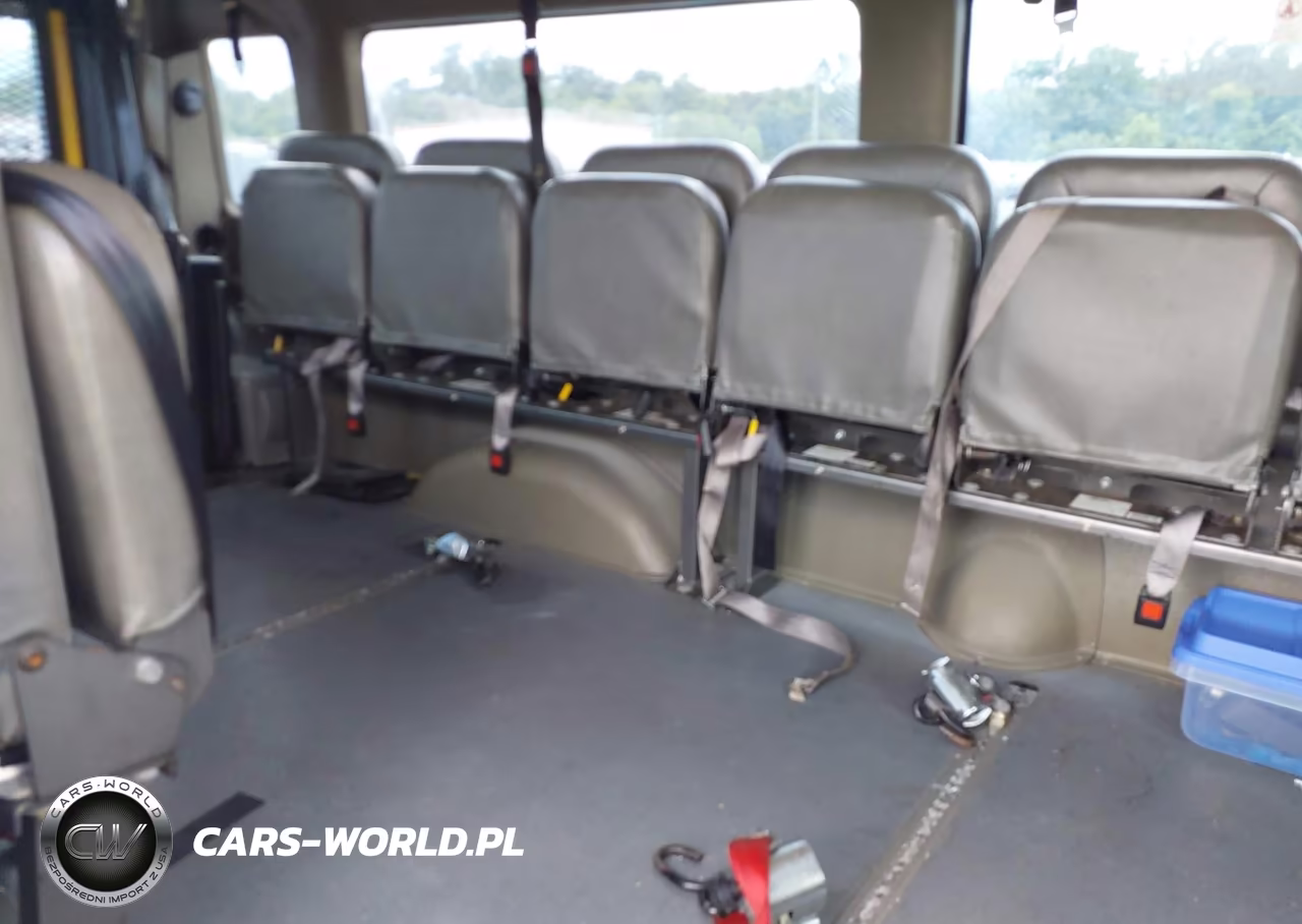 2009 Ford E-250 Commercial-Recreational VIN:1FTNS24W39DA25670 - 8