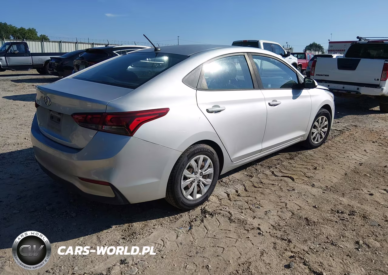 2018 Hyundai Accent Se VIN:3KPC24A33JE008691 - 4