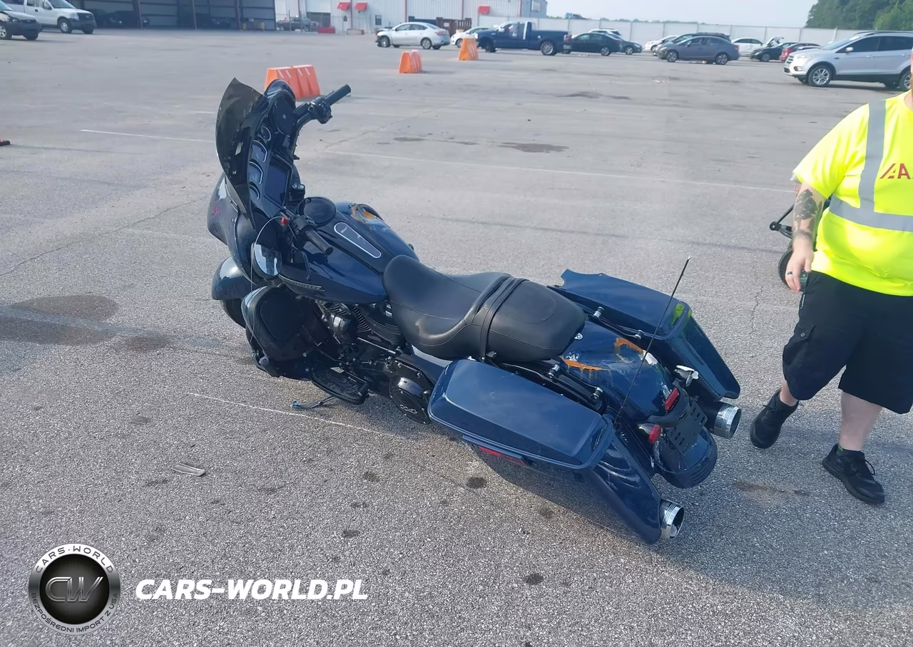 2019 Harley-Davidson Flhxs VIN:1HD1KRP13KB672268 - 3