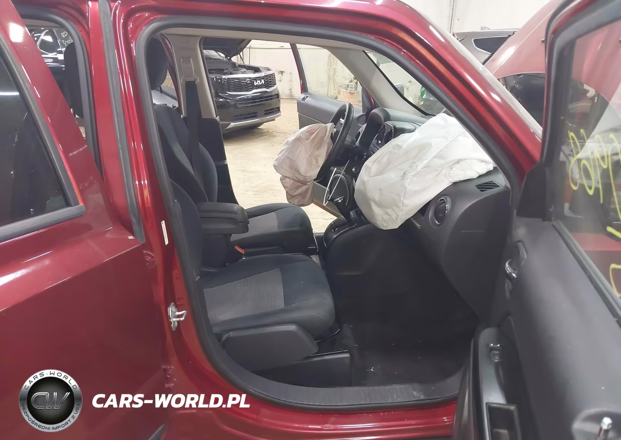 2015 Jeep Patriot Sport VIN:1C4NJRBB9FD217425 - 5