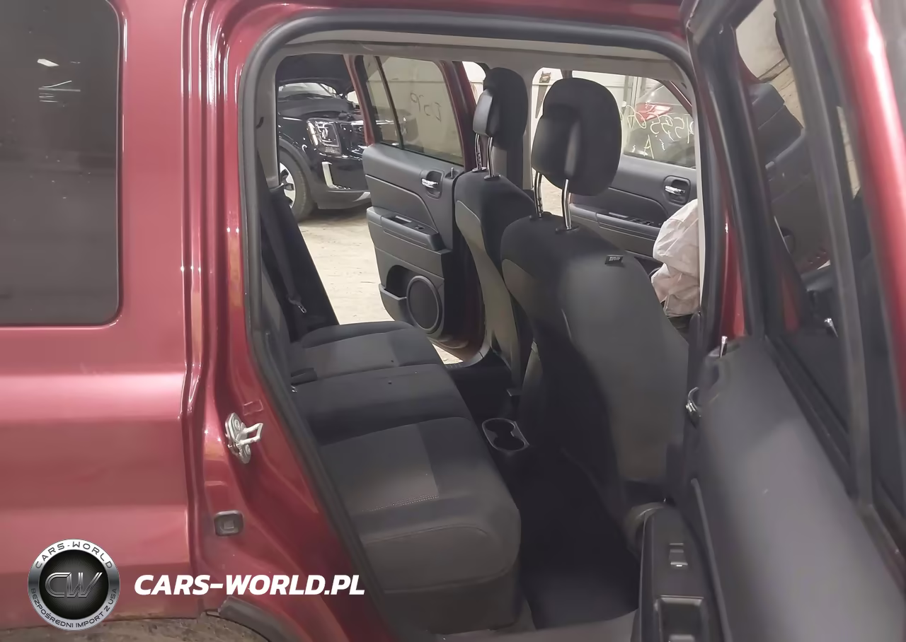 2015 Jeep Patriot Sport VIN:1C4NJRBB9FD217425 - 8
