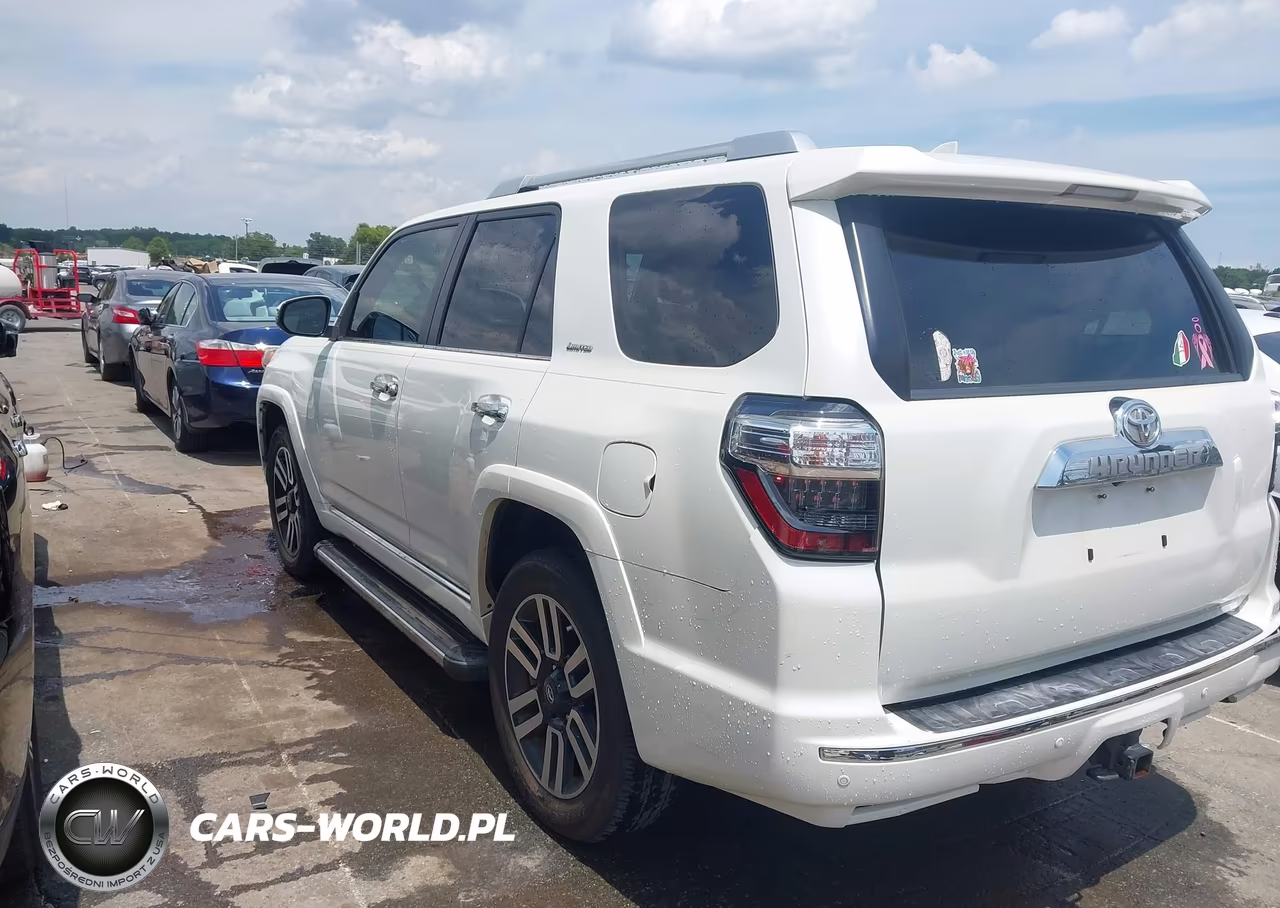 2020 Toyota 4Runner Limited VIN:JTEBU5JR0L5814479 - 3