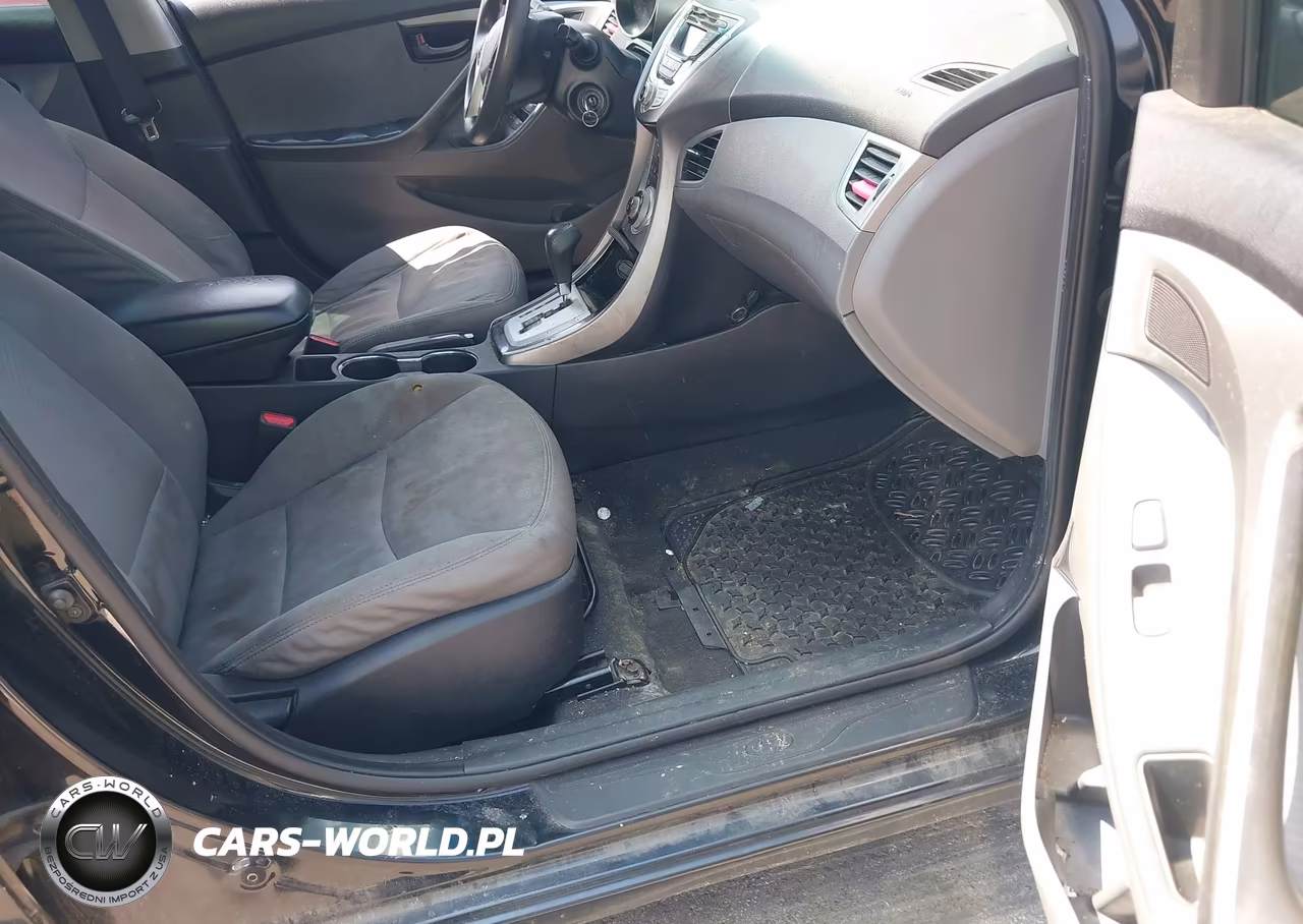 2012 Hyundai Elantra Gls VIN:5NPDH4AE6CH102308 - 5