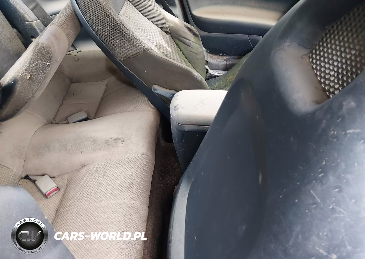 2006 Mitsubishi Eclipse Gs VIN:4A3AK24F26E033423 - 8