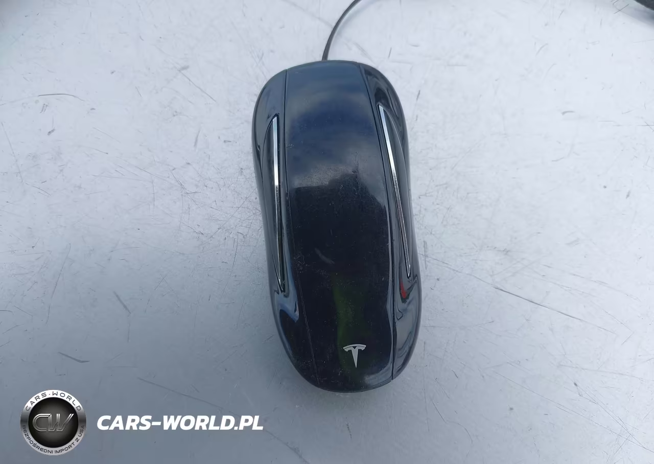 2016 Tesla Model X 60D-70D-75D-90D-P100D VIN:5YJXCBE27GF015392 - 11