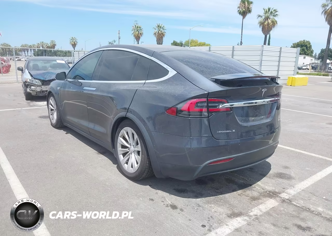 2016 Tesla Model X 60D-70D-75D-90D-P100D VIN:5YJXCBE27GF015392 - 3