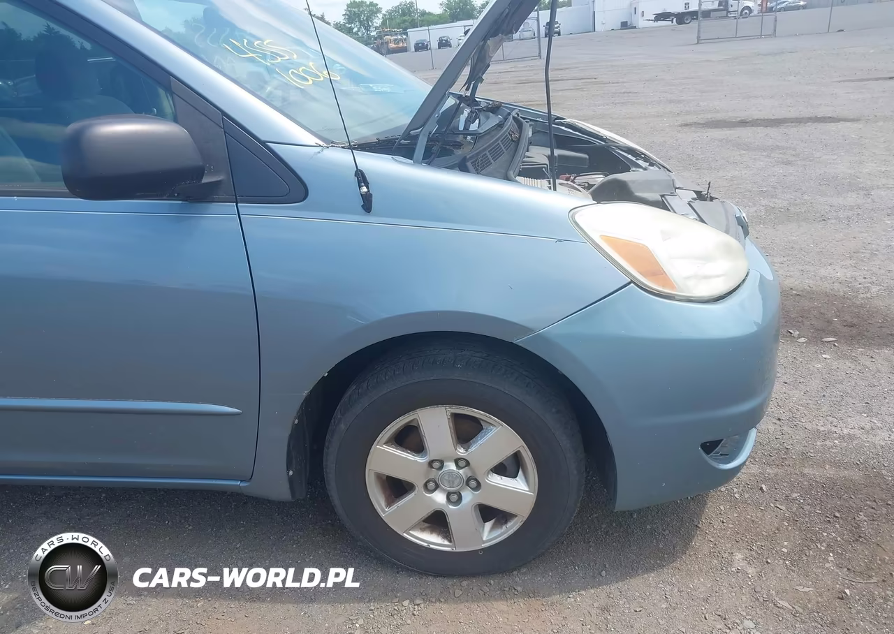 2004 Toyota Sienna Le VIN:5TDZA23C84S146946 - 12