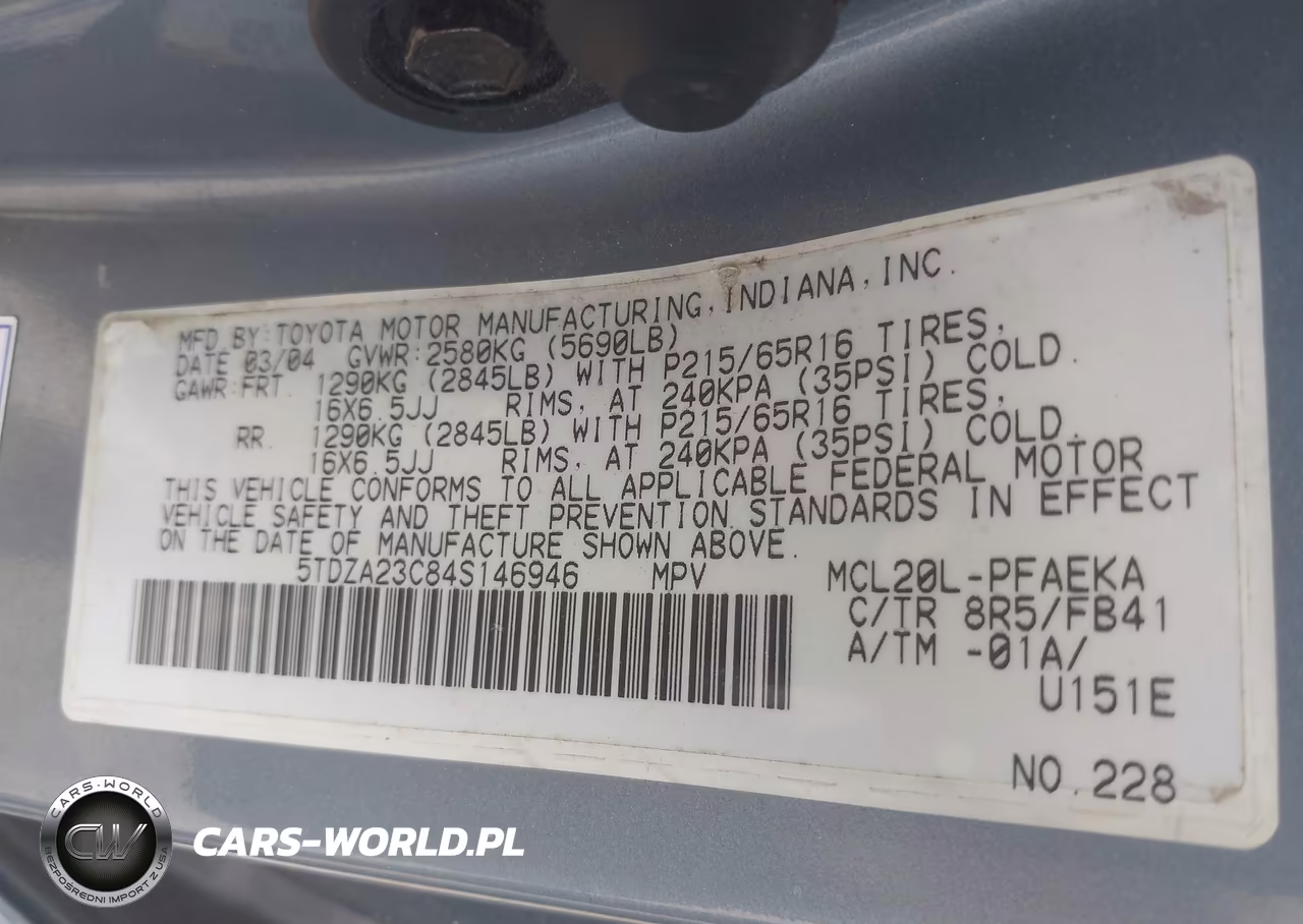 2004 Toyota Sienna Le VIN:5TDZA23C84S146946 - 9