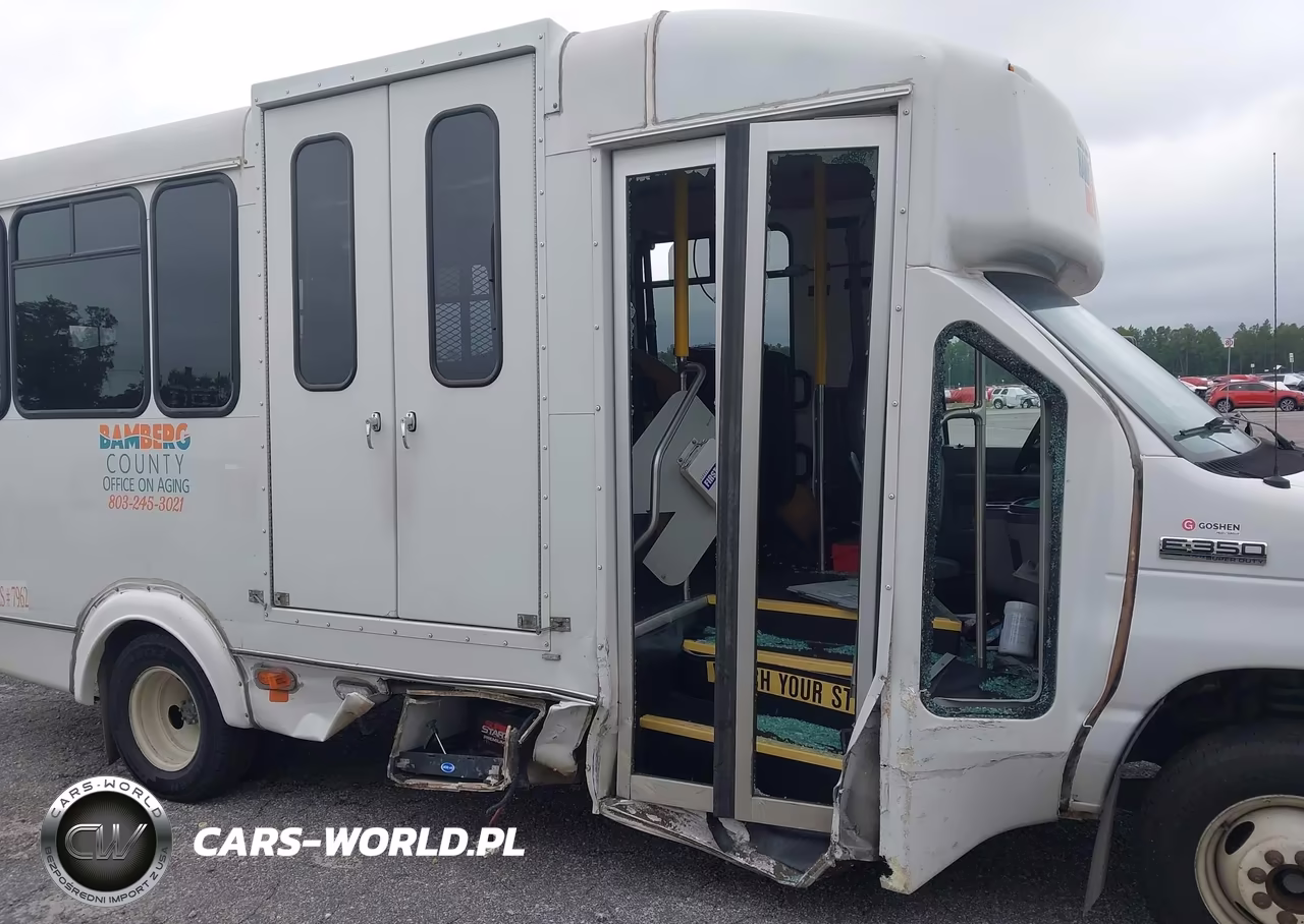 2019 Ford E-350 Cutaway VIN:1FDEE3FS9KDC00951 - 11
