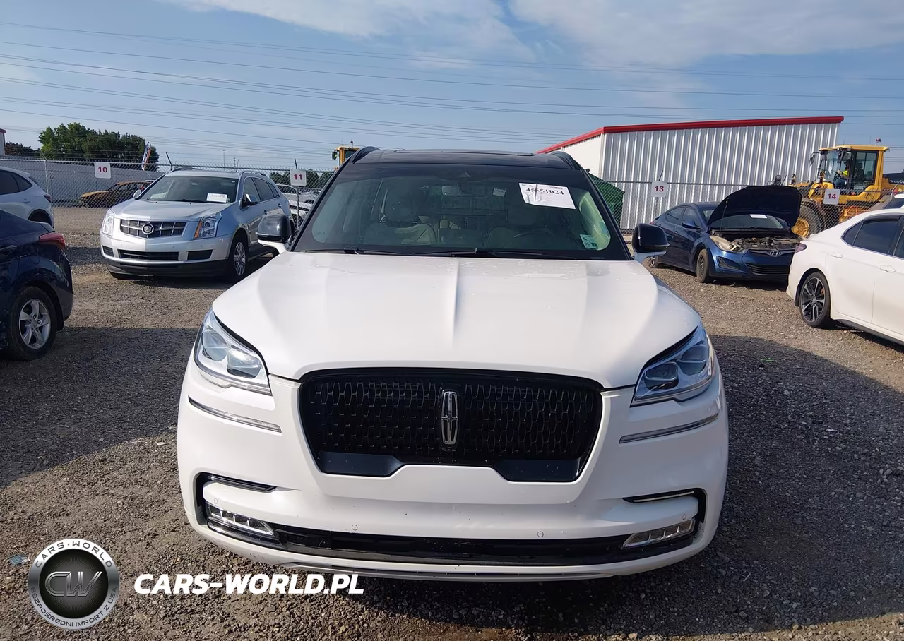 2024 Lincoln Aviator Black Label VIN:5LM5J9XCXRGL01928 - 11