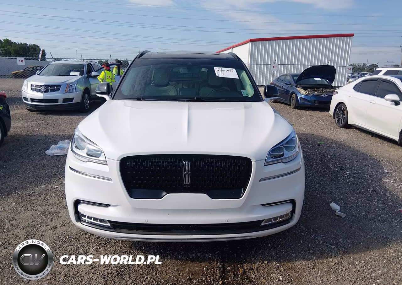 2024 Lincoln Aviator Black Label VIN:5LM5J9XCXRGL01928 - 6