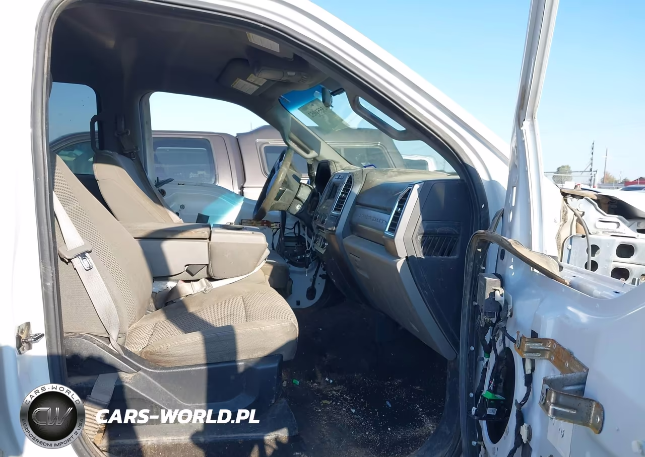 2018 Ford F-250 Xlt VIN:1FT7W2B68JEC19691 - 5