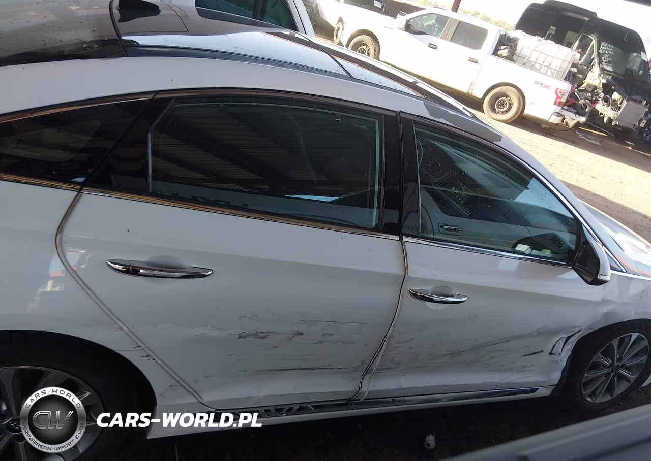 2016 Hyundai Sonata Limited VIN:5NPE34AF8GH428547 - 13
