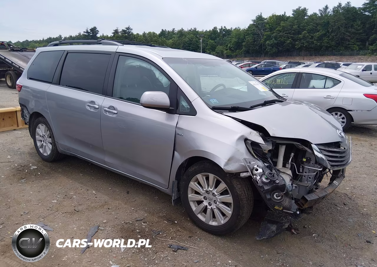 2016 Toyota Sienna Xle Premium 7 Passenger – zdjęcie 1 z 17