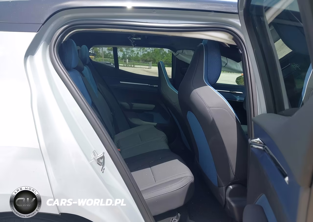 2025 Volvo Ex30 Ultra Twin Motor Performance, Fully Electric VIN:YV4EK3ZL6SS129363 - 8