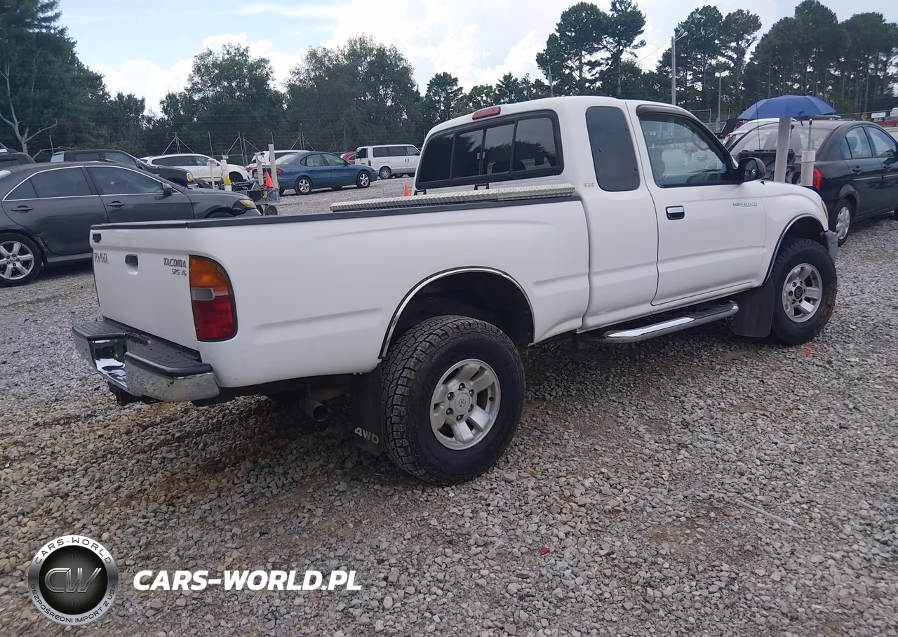 2000 Toyota Tacoma Base V6 VIN:4TAWN72N4YZ661773 - 4