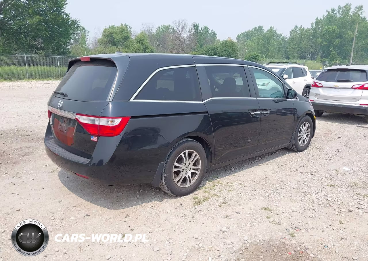 2011 Honda Odyssey Ex-L VIN:5FNRL5H68BB021588 - 4