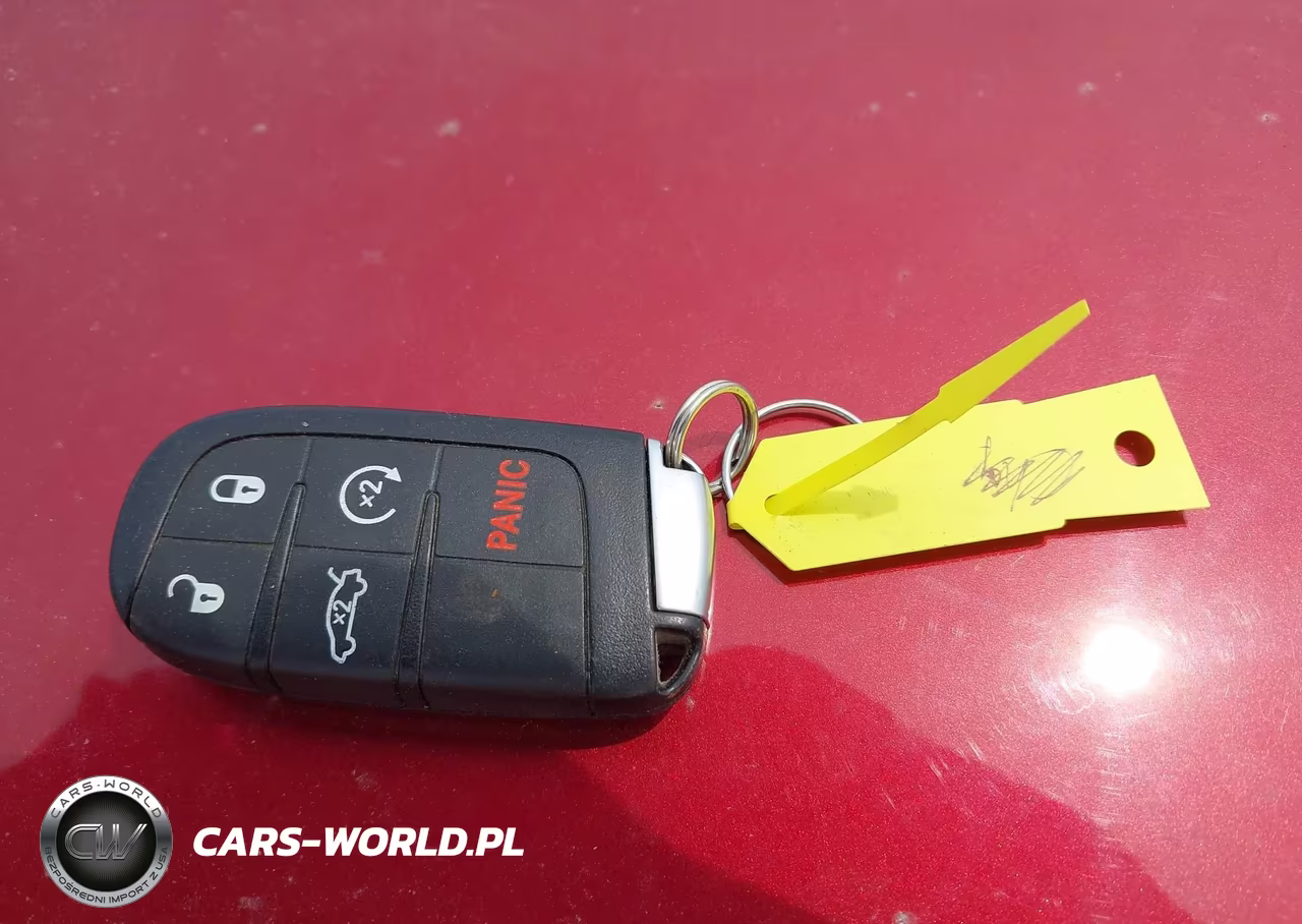 2014 Chrysler 300 VIN:2C3CCARG2EH220192 - 11