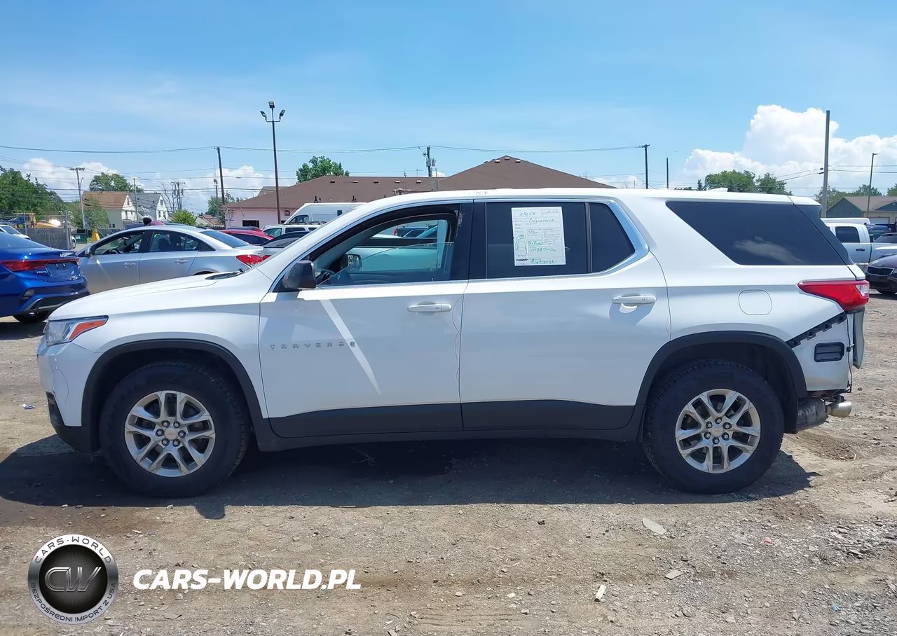 2021 Chevrolet Traverse Awd Ls VIN:1GNEVFKW6MJ159737 - 13