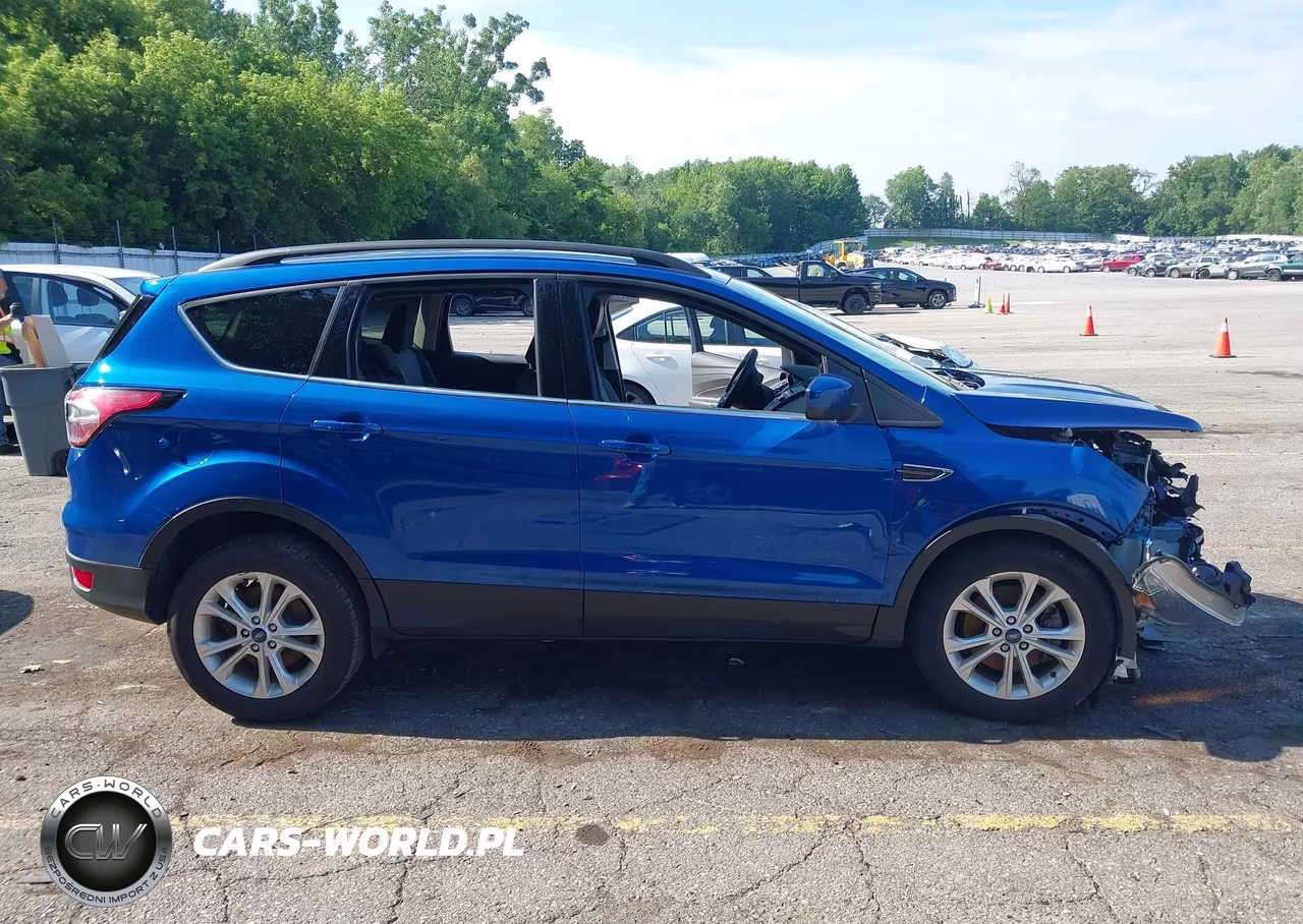 2018 Ford Escape Se VIN:1FMCU9GD6JUB52093 - 14