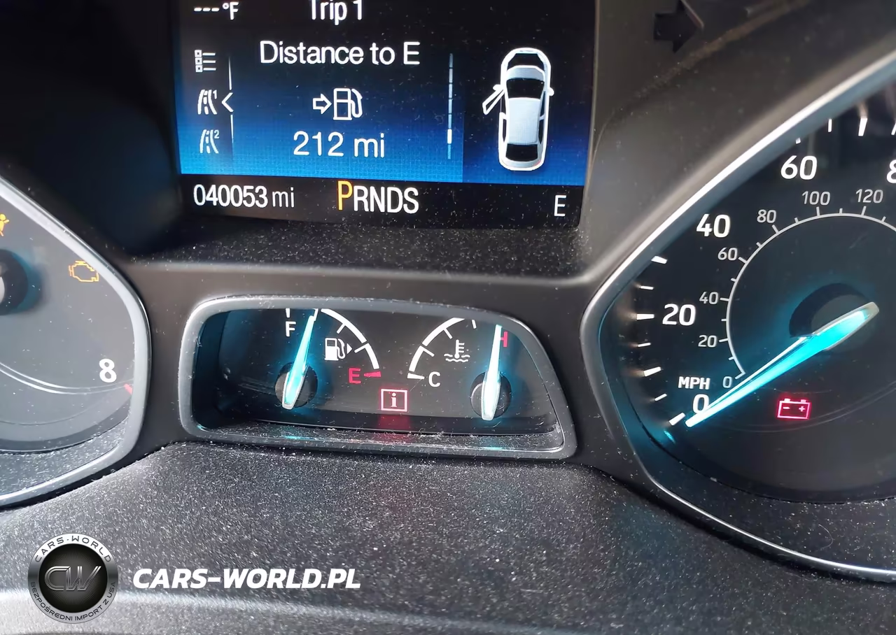 2018 Ford Escape Se VIN:1FMCU9GD6JUB52093 - 16
