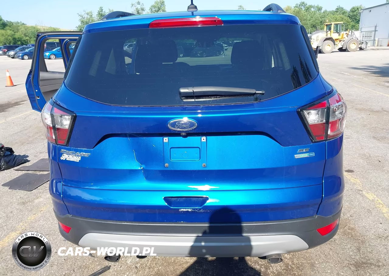 2018 Ford Escape Se VIN:1FMCU9GD6JUB52093 - 17