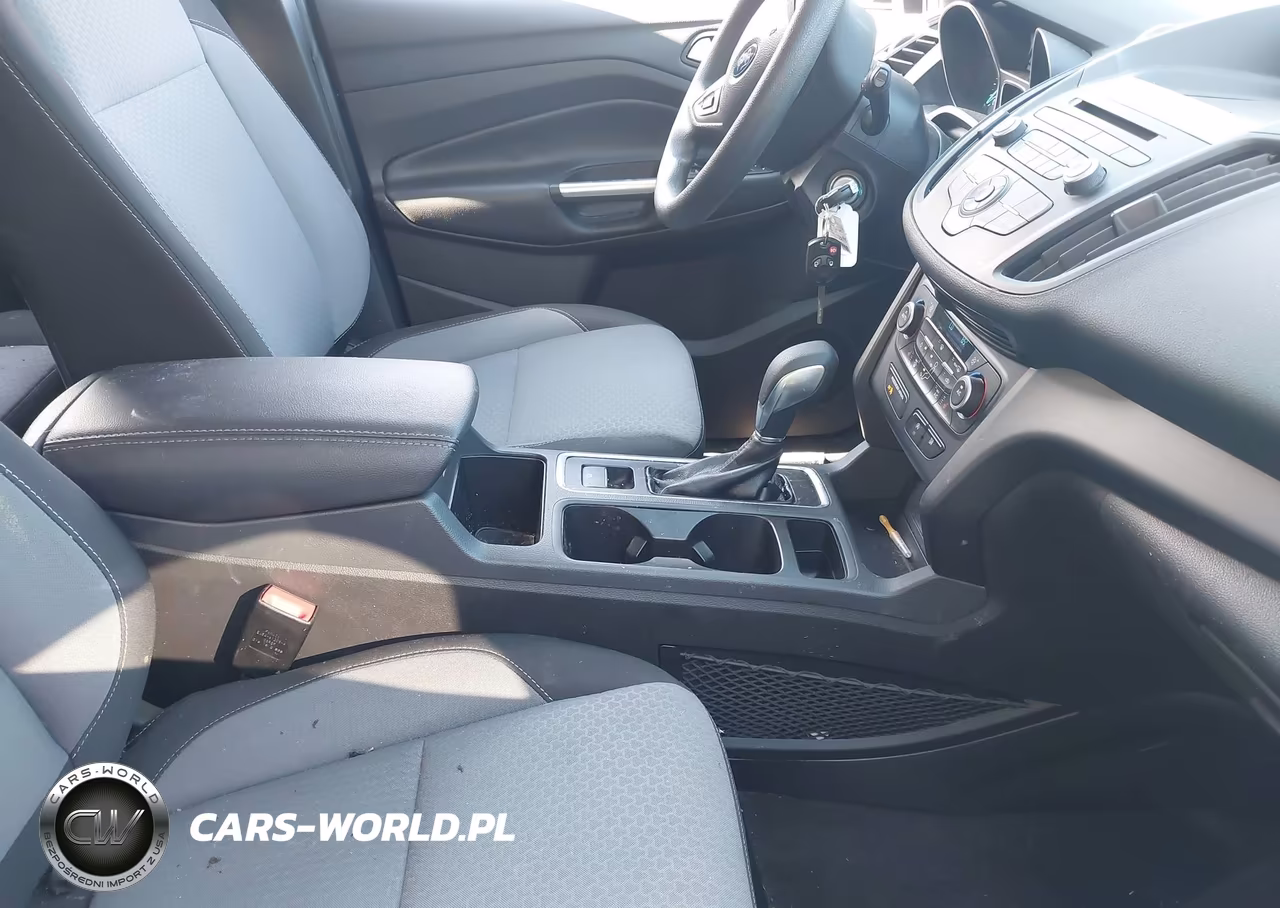2018 Ford Escape Se VIN:1FMCU9GD6JUB52093 - 5