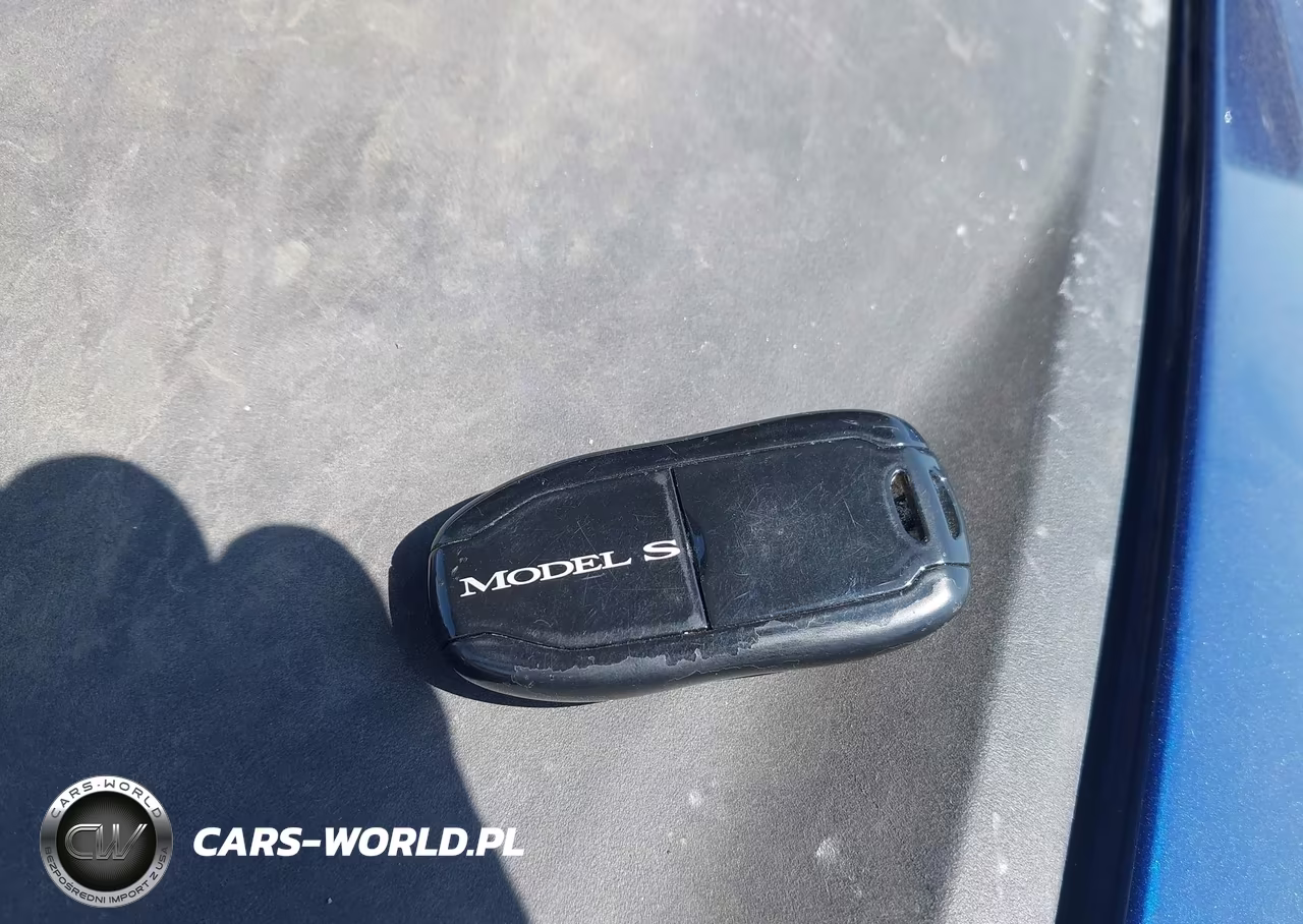 2017 Tesla Model S 60-75 VIN:5YJSA1E18HF188678 - 10