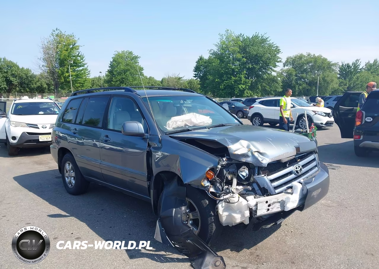 2004 Toyota Highlander V6