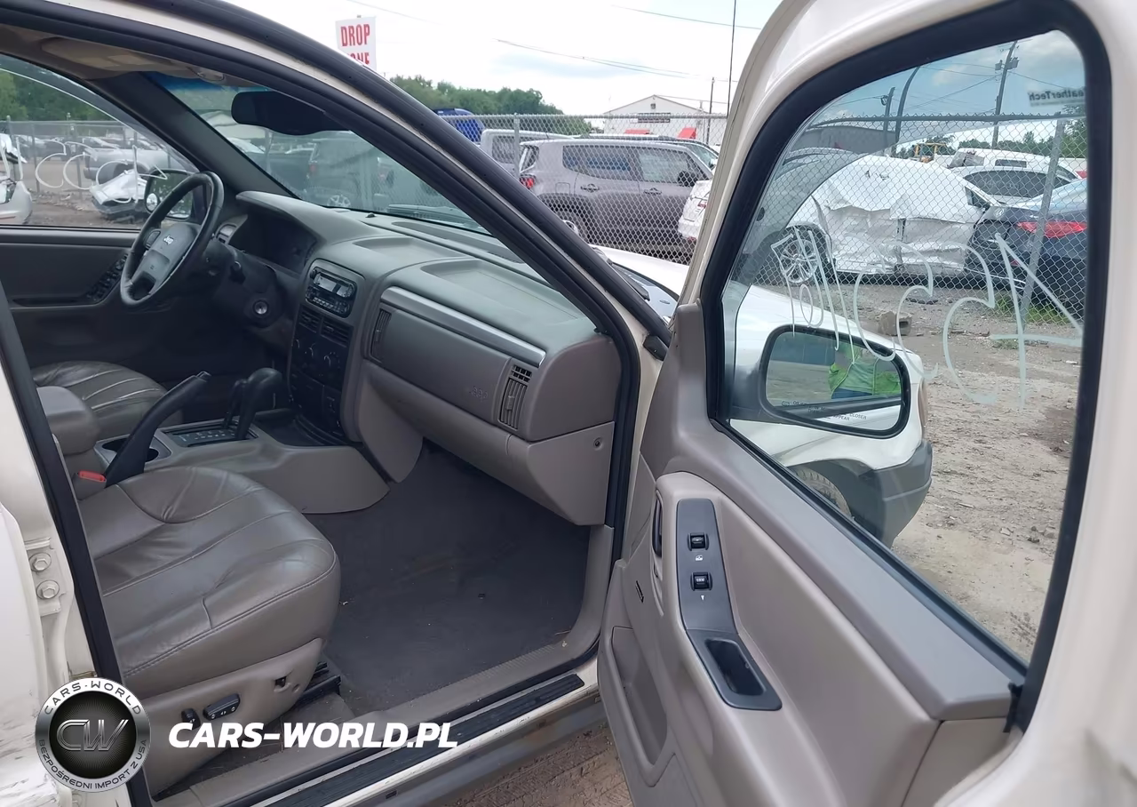 2001 Jeep Grand Cherokee Laredo VIN:1J4GW48S81C606098 - 5