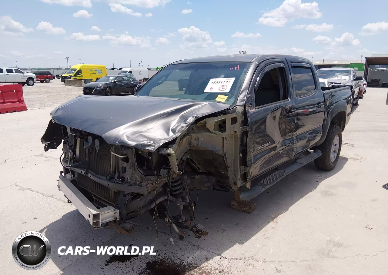 2013 Toyota Tacoma Prerunner V6 VIN:5TFJU4GN0DX032820 - 2
