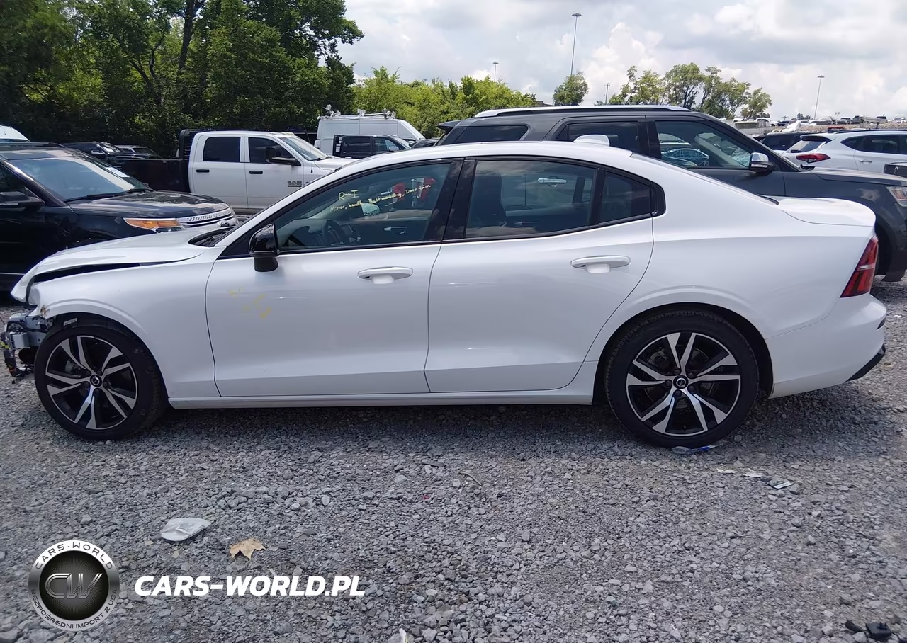 2024 Volvo S60 B5 Core Dark Theme VIN:7JRL12FK1RG313241 - 15