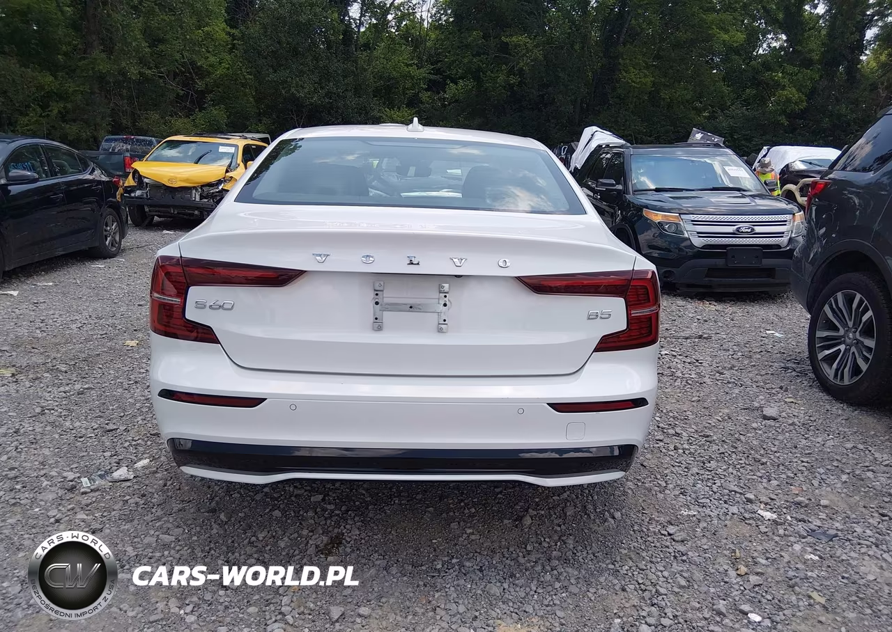 2024 Volvo S60 B5 Core Dark Theme VIN:7JRL12FK1RG313241 - 17
