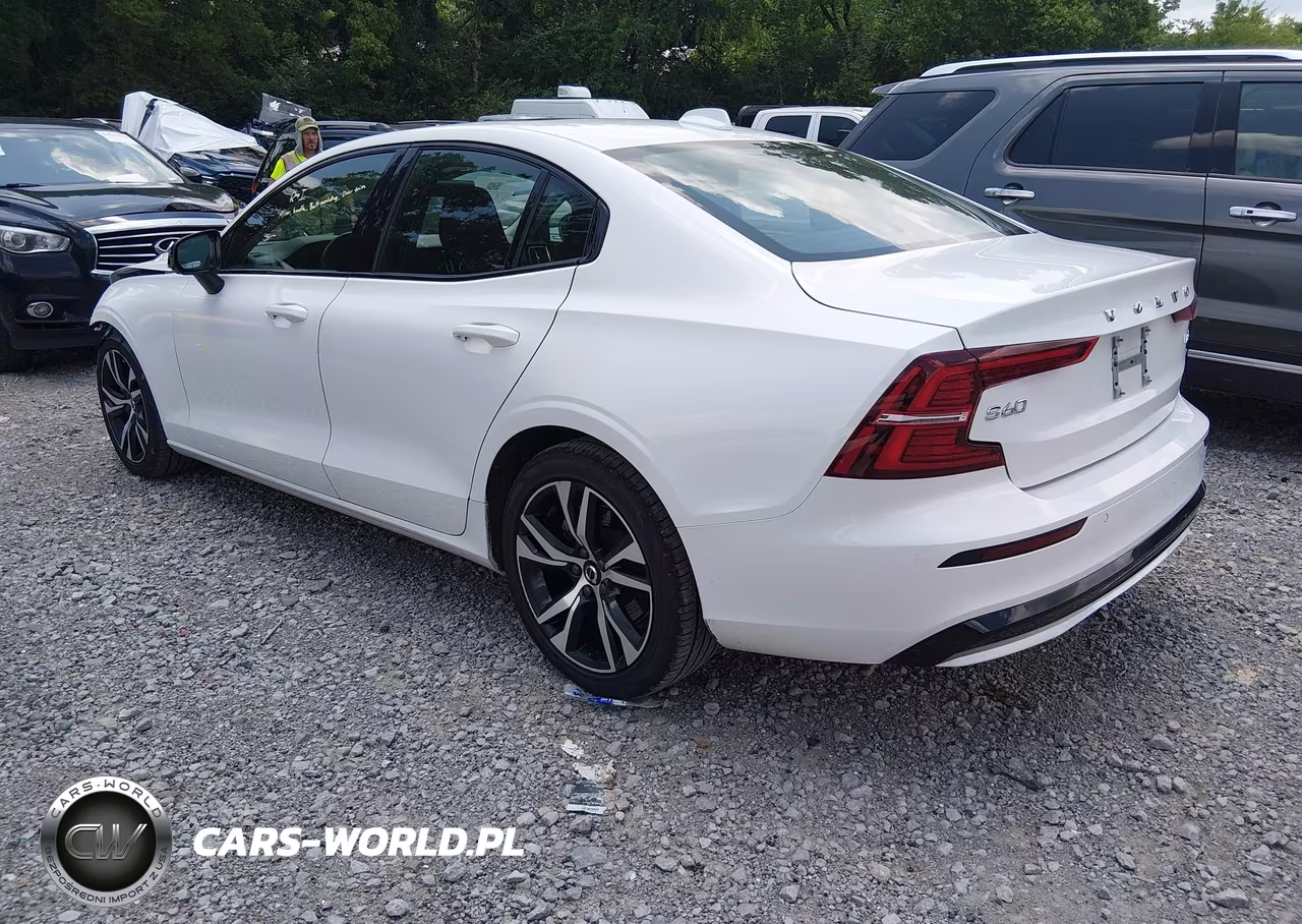 2024 Volvo S60 B5 Core Dark Theme VIN:7JRL12FK1RG313241 - 3