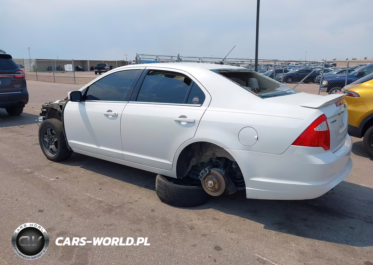 2012 Ford Fusion Se VIN:3FAHP0HG1CR437077 - 3