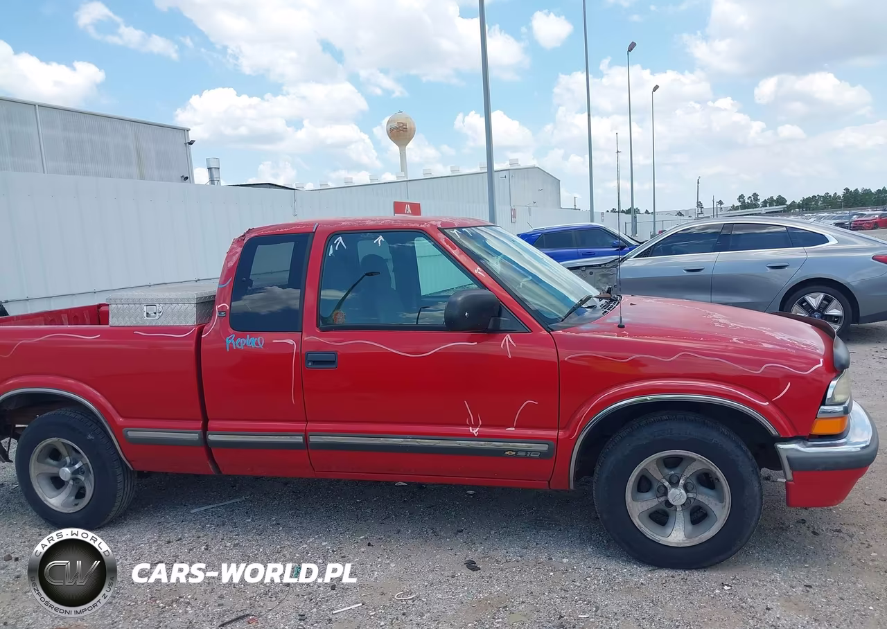 1999 Chevrolet S-10 Ls VIN:1GCCS19X3X8135790 - 13