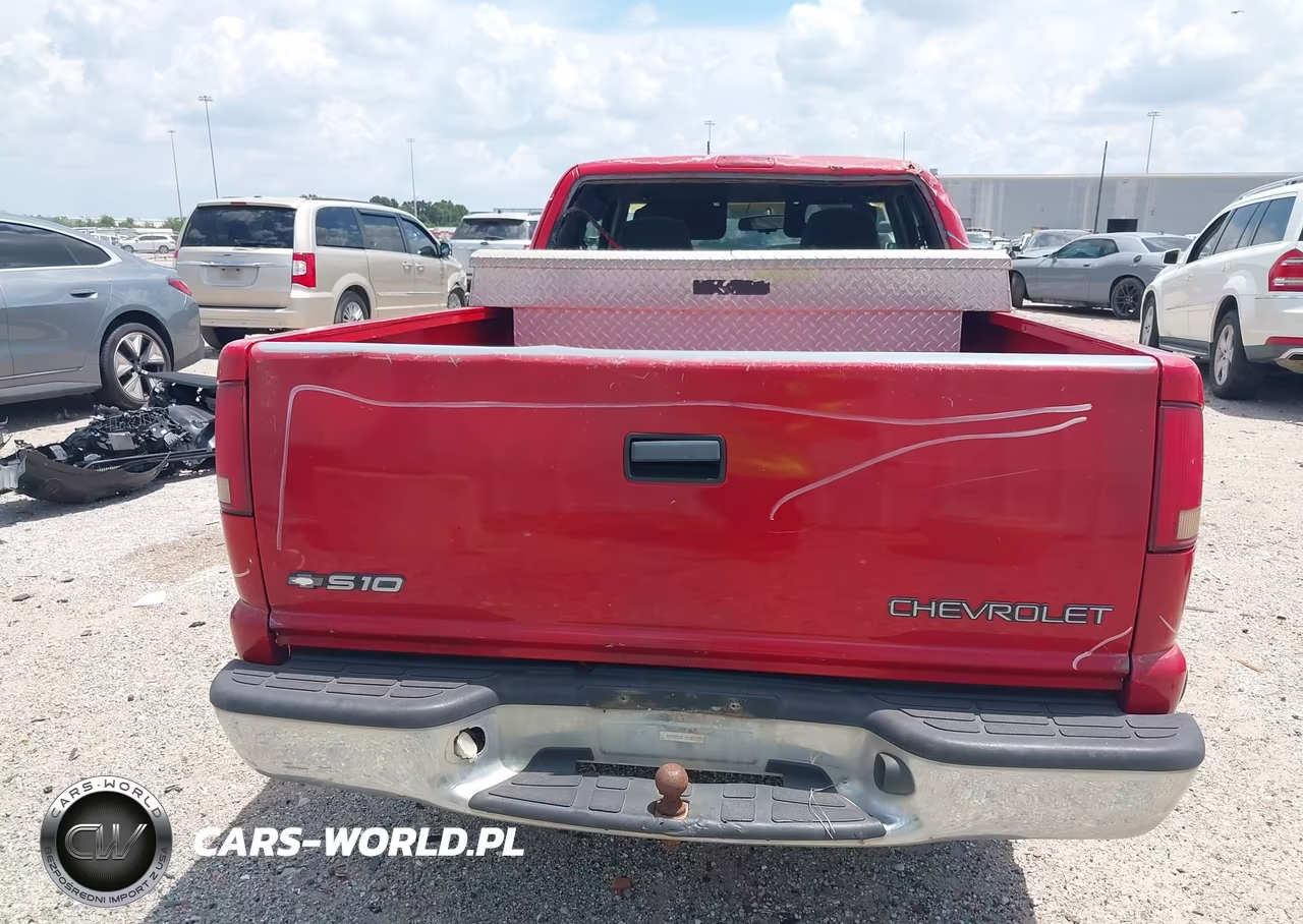 1999 Chevrolet S-10 Ls VIN:1GCCS19X3X8135790 - 16