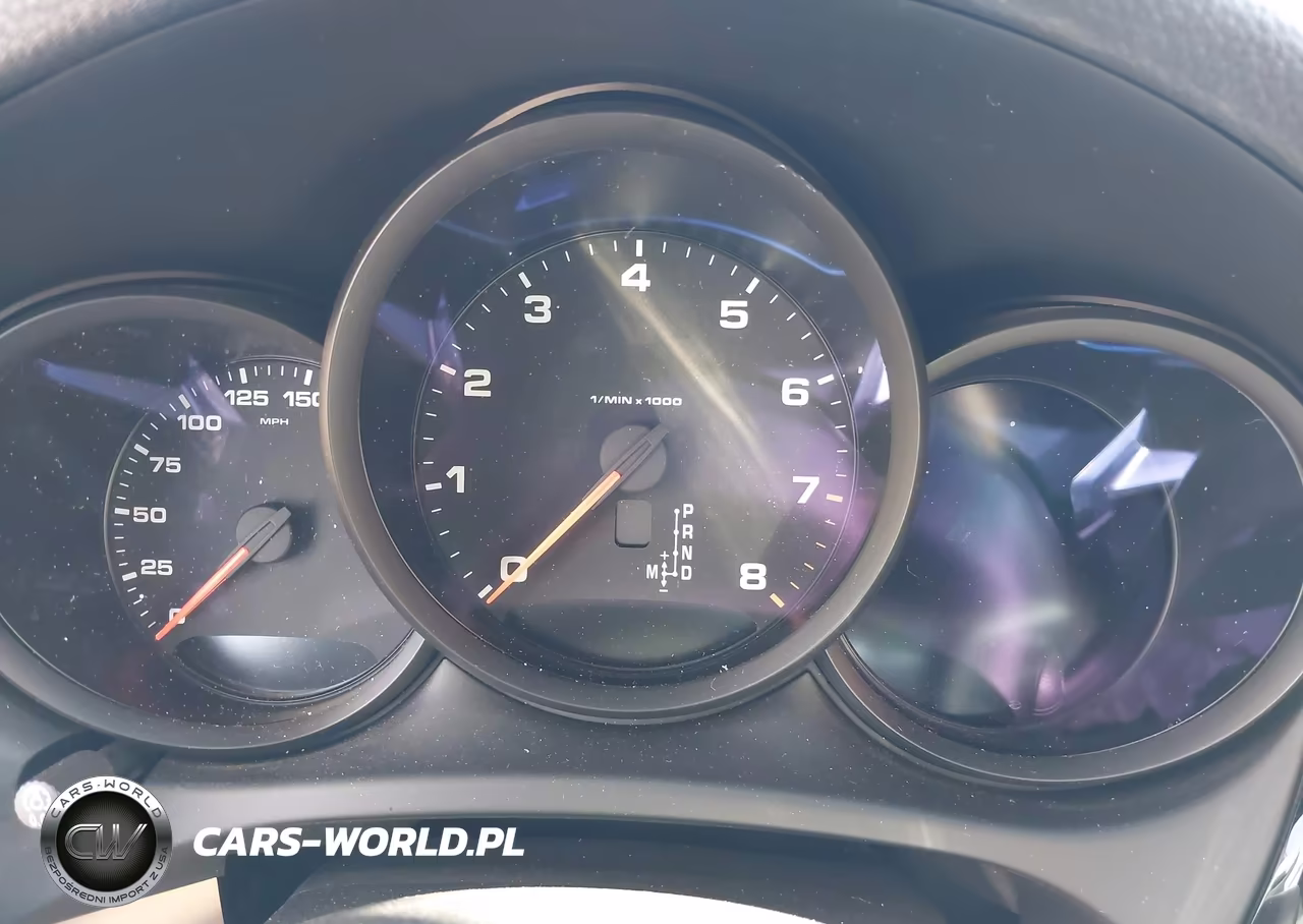2020 Porsche Macan VIN:WP1AA2A51LLB02920 - 16