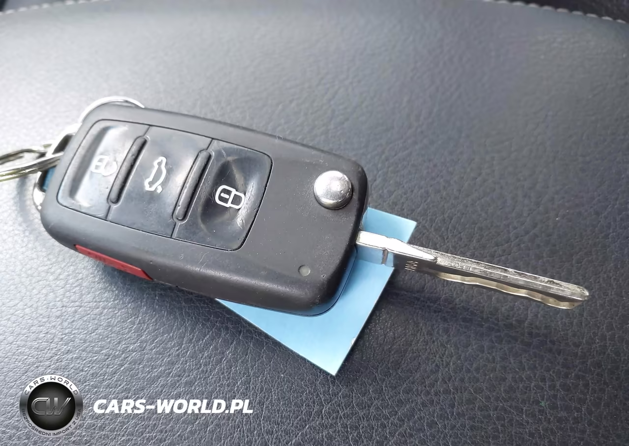 2013 Volkswagen Golf R 4-Door VIN:WVWPF7AJ0DW075121 - 11
