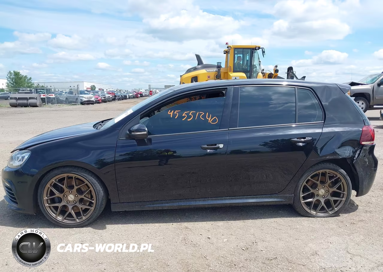 2013 Volkswagen Golf R 4-Door VIN:WVWPF7AJ0DW075121 - 14