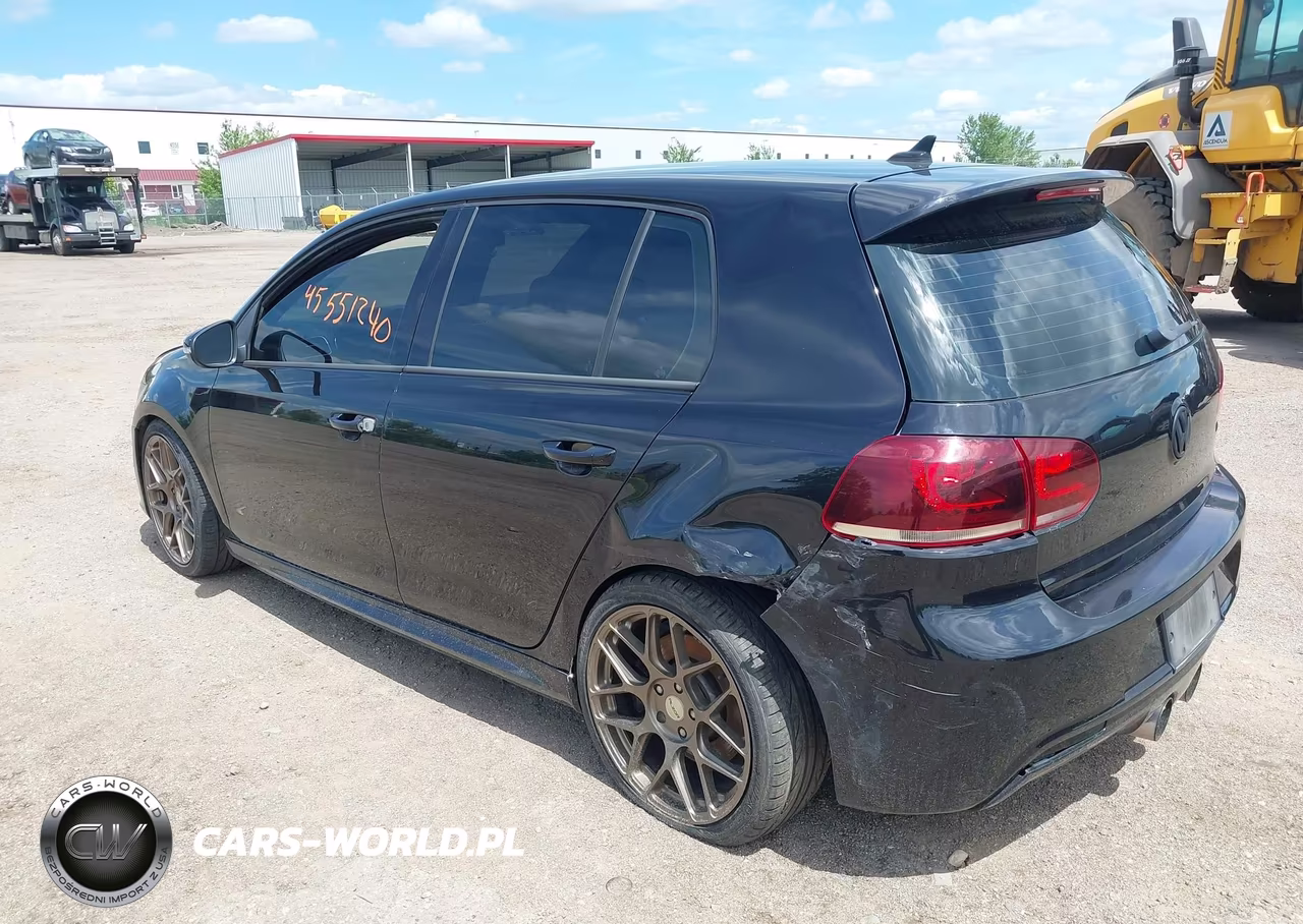 2013 Volkswagen Golf R 4-Door VIN:WVWPF7AJ0DW075121 - 3