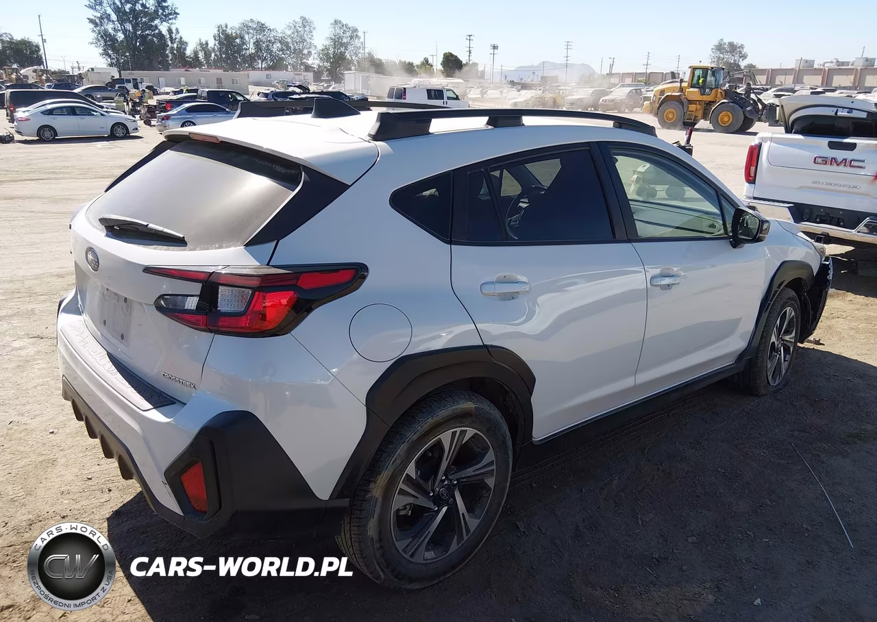 2024 Subaru Crosstrek Premium VIN:JF2GUADC3R8288366 - 4