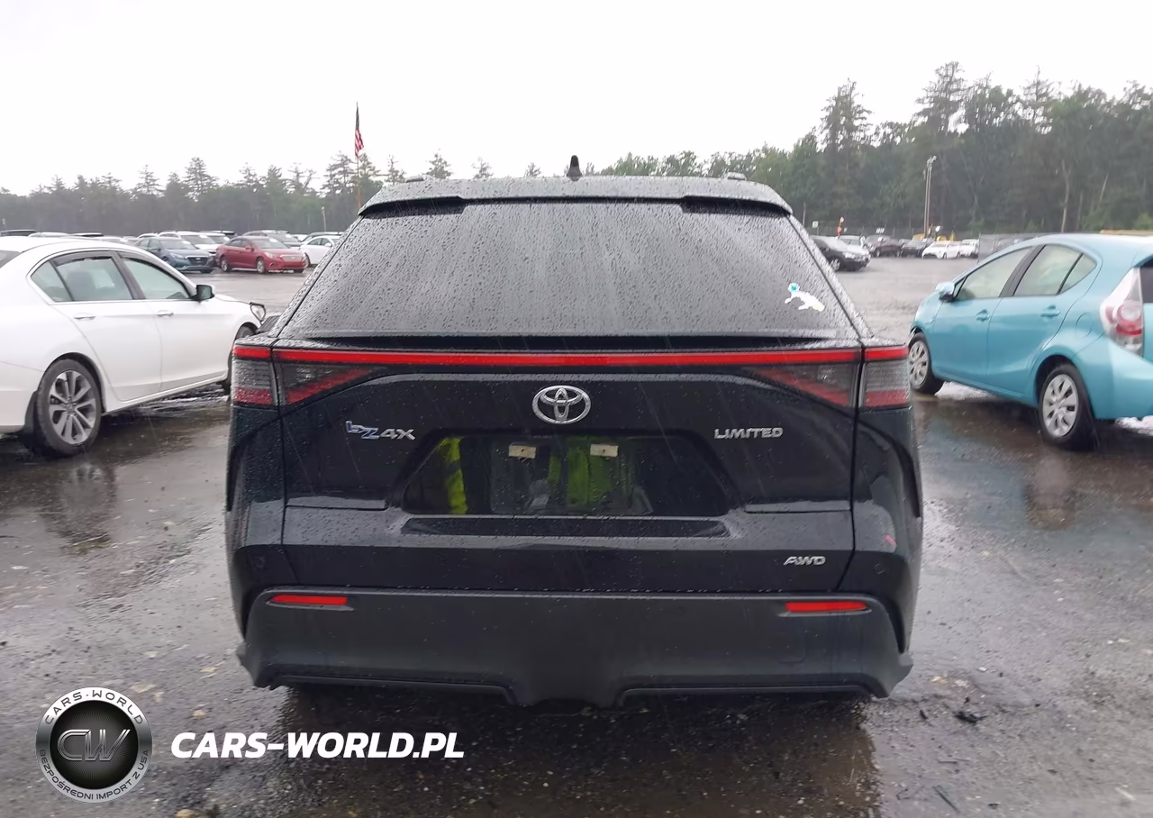 2023 Toyota Bz4X Limited VIN:JTMABACA5PA010083 - 17