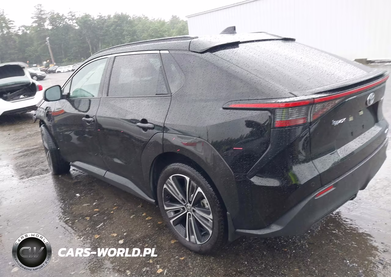 2023 Toyota Bz4X Limited VIN:JTMABACA5PA010083 - 3