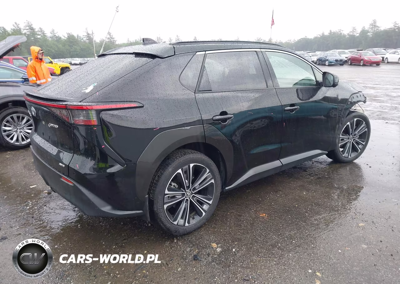 2023 Toyota Bz4X Limited VIN:JTMABACA5PA010083 - 4