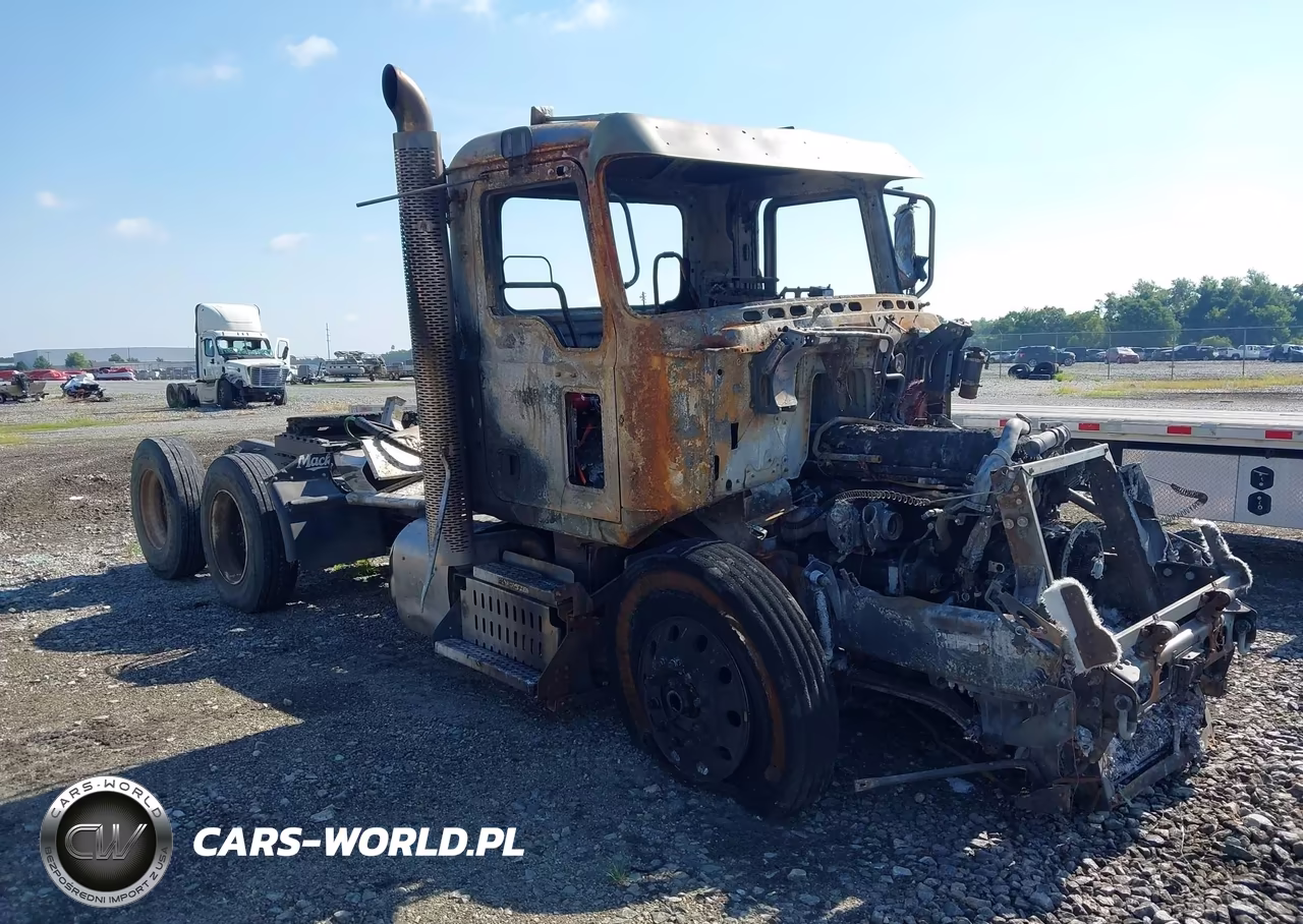 2013 Mack 600 Cxu600 VIN:1M1AW09YXDM028852 - 2