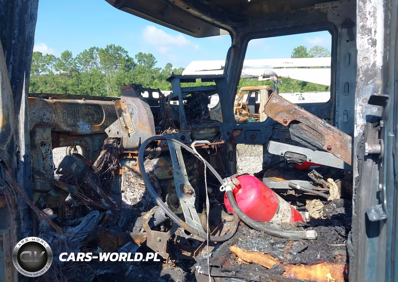 2013 Mack 600 Cxu600 VIN:1M1AW09YXDM028852 - 5