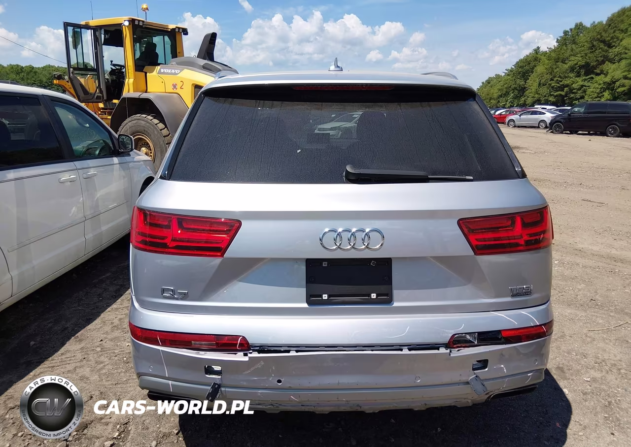 2017 Audi Q7 3.0T Premium VIN:WA1LAAF70HD047239 - 17